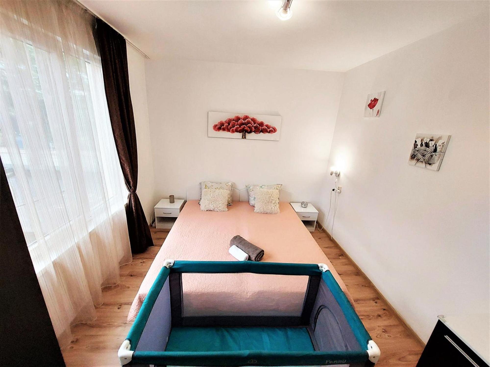 3 Rooms Apartment, Top Center, 1St Floor, Aubg, Free Parking, Pc I5 Ssd, 3 Led Tvs 200 Channels, Wifi, Terrace, Easy-Late Check-In, Stay Before Greece Blagoevgrad Exteriör bild